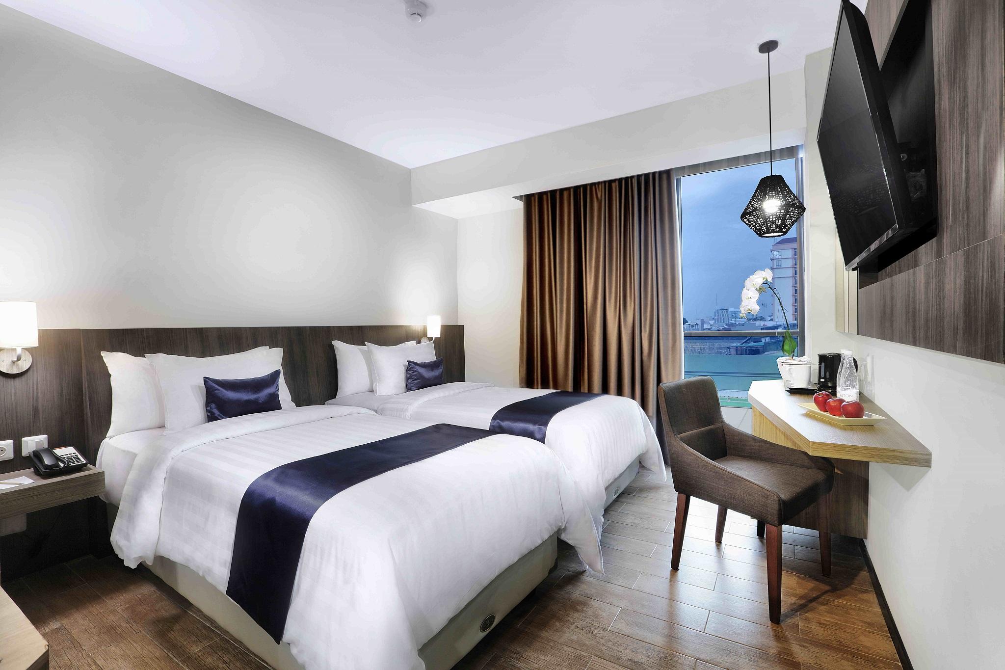 Aston Inn Pandanaran Семаранг Екстер'єр фото