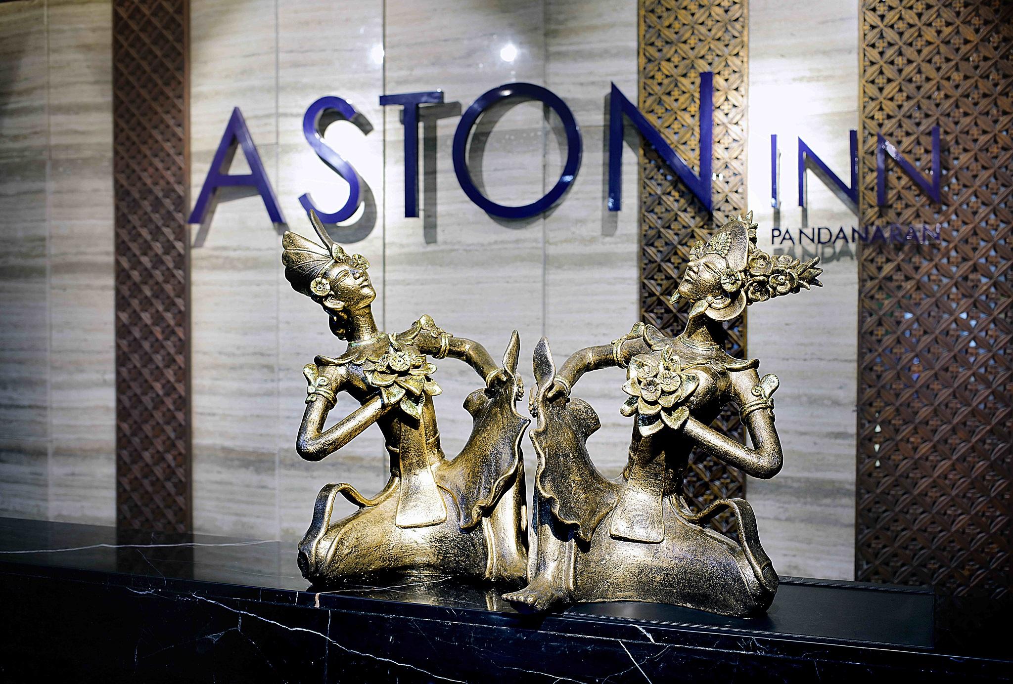 Aston Inn Pandanaran Семаранг Екстер'єр фото